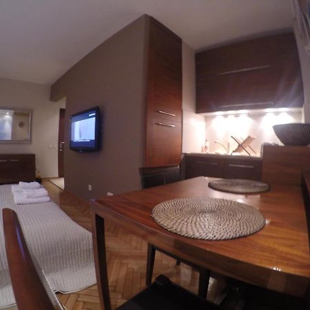 Apartments Near St. Sava Temple 베오그라드 외부 사진