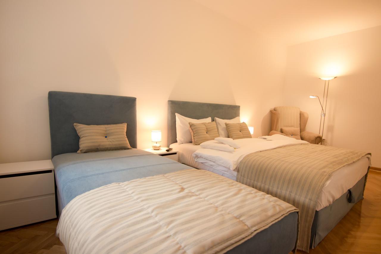 Apartments Near St. Sava Temple 베오그라드 외부 사진