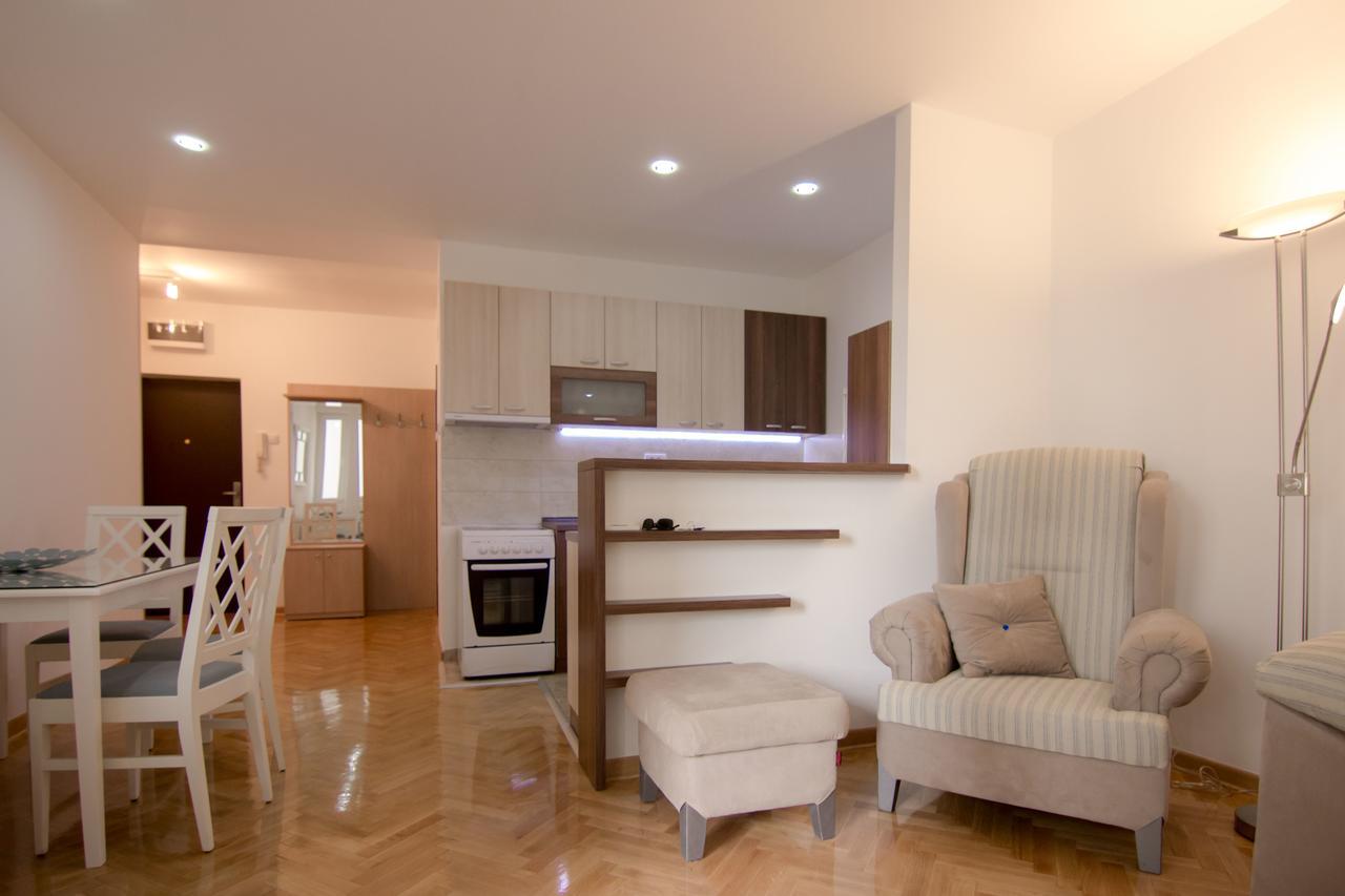 Apartments Near St. Sava Temple 베오그라드 외부 사진