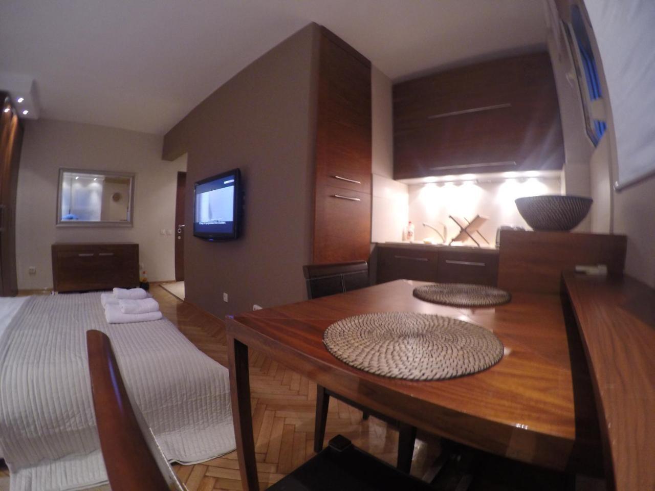 Apartments Near St. Sava Temple 베오그라드 외부 사진